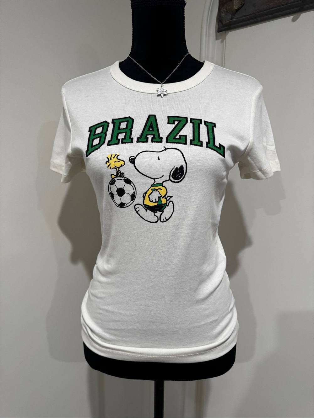 Peanuts Cream Brazil Snoopy & Woodstock Soccer Tee